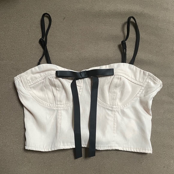 Cream Bustier Top with Black Bow - Picture 2 of 3